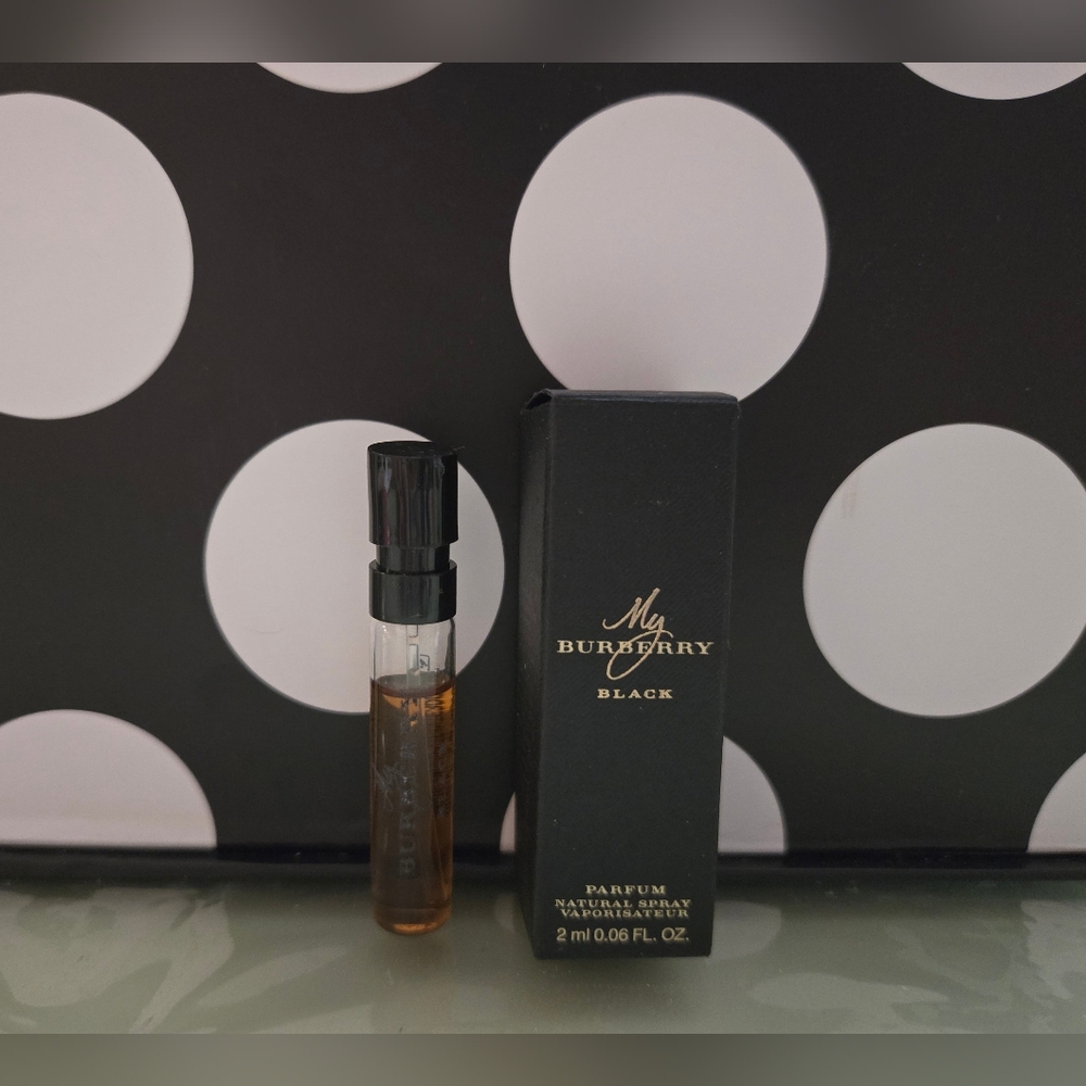 ✨️My Burberry Black SAMPLE✨️